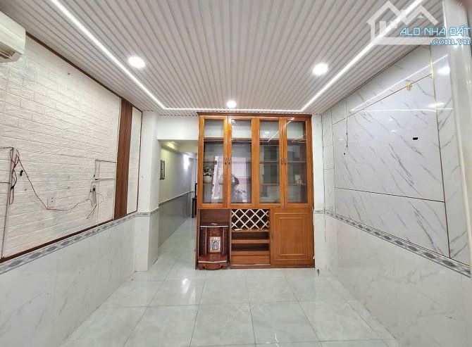 BÁN NHÀ HXH-3lầu, 4pn-- NGUYỄN VĂN KHỐI,P11,GÒ VẤP. GIÁ: 4,6 TỶ - 6