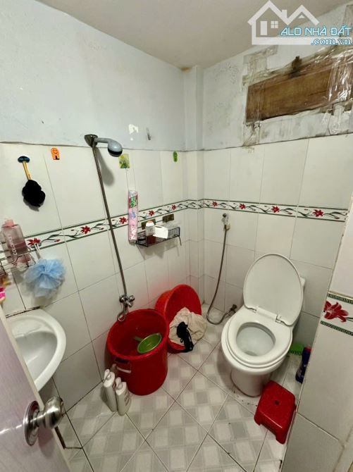 NHÀ BÁN 2LẦU-2PN, Đ.QUANG TRUNG P.10. DT: 4x8m DTSD 58 -GIÁ: 2,95TỶ. - 6