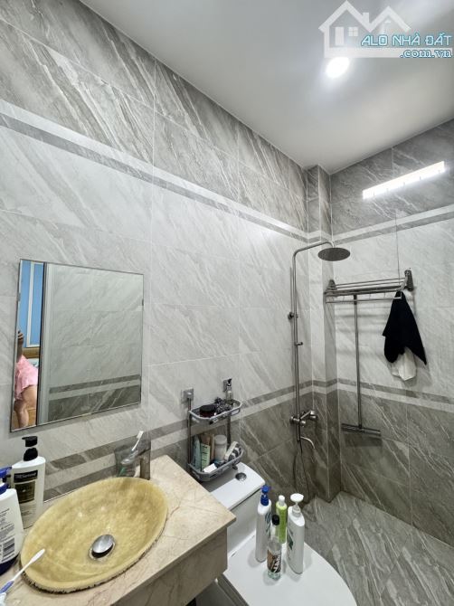SIÊU PHẨM TĂNG NHƠN PHÚ A - HXH - 4TẦNG - DT 61M2 - GIÁ 8.1 TỶ . - 7