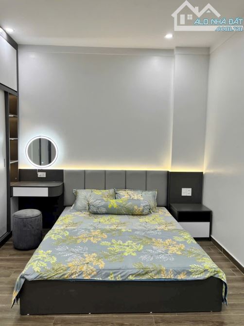 Xuất hiện căn Nhà 3 tầng xây độc lập, mặt tiền tân cổ điển, oto đỗ cửa ngày đêm - 7