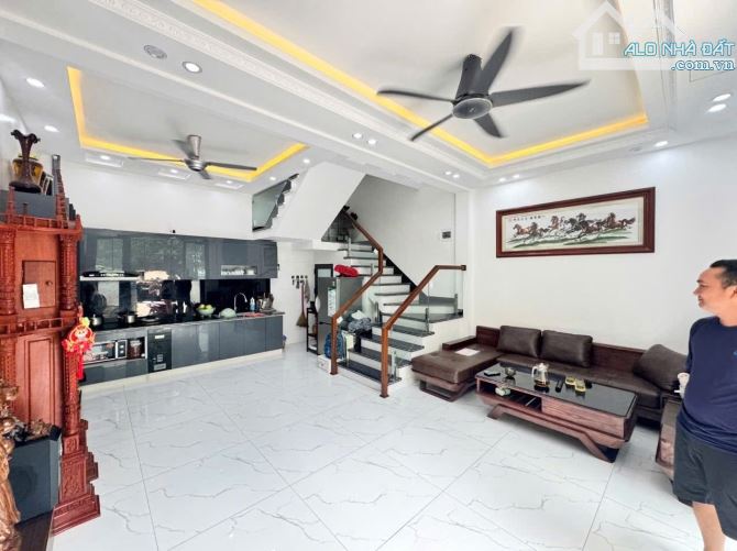 Bán nhà 4 tầng Vĩnh Lưu, Đông Hải, Hải An 41m2, đường 4m, giá 4,1tỷ - 7