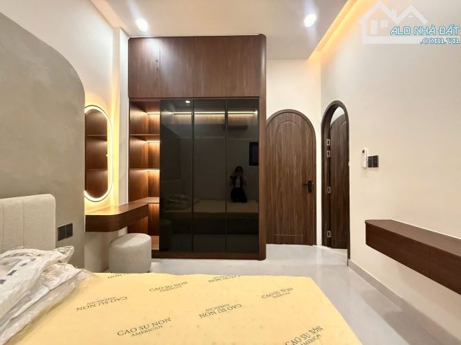 NHÀ THÔNG VẠN KIẾP - P3 BÌNH THẠNH - 4,5X10 - 3PN 3WC - CÓ PHÒNG NGỦ TRỆT - 2MẶT HẺM CHỈ 6 - 7