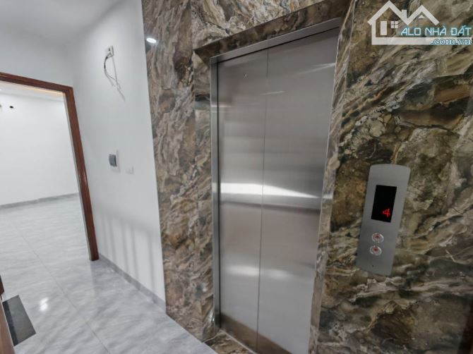 liên mac  lô góc 2 mặt thoáng  thang máy - ô tô đỗ cửa - 7
