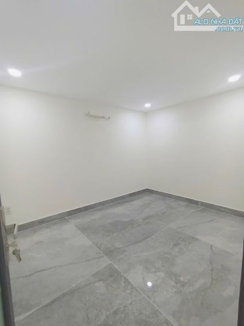 BÁN NHÀ HẺM XE HƠI 5m – 60m2 (4x15) – 2 TẦNG – HOÀNG HỮU NAM, GẦN GA METRO SUỐI TIÊN - 7