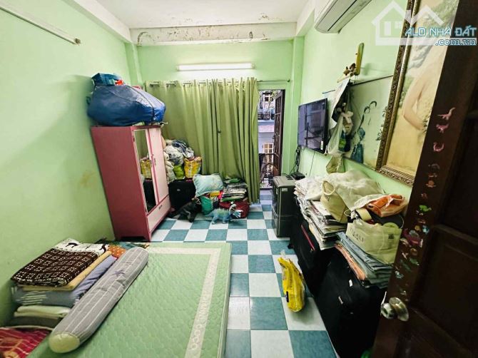 Quận 10,Nguyễn Chí Thanh,4 tầng,dt:3mx12,5m,giá:5,5 tỷ - 7