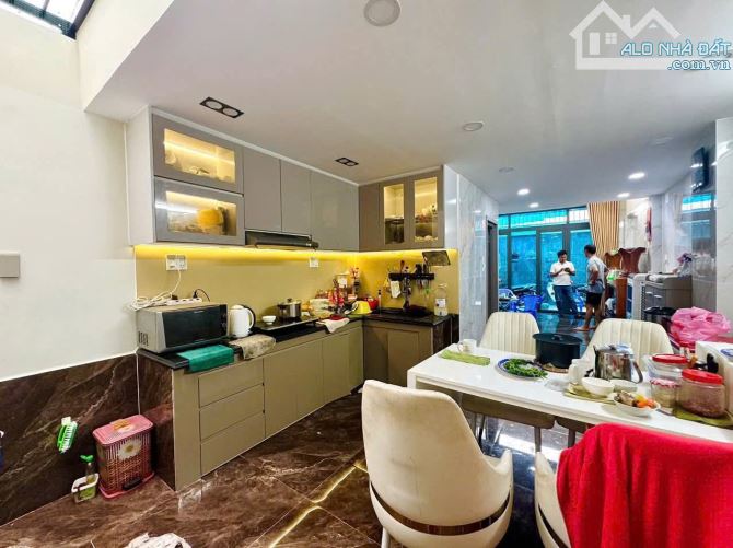 Bán nhà khu đồng bộ hẻm 3,5m đường Lê Đức Thọ, P.16, 4 x 14, 4 tầng, 5PN giá 6.15 tỷ tl - 7