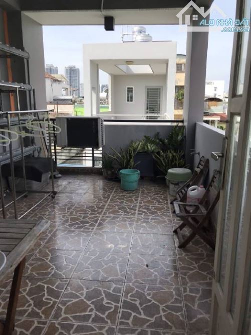 - ĐẸP 6 TỶ, SỔ VUÔNG, HCĐ, 5 TẦNG,3X10M SÂN THƯỢNG BTCT, HẺM Đ. NGUYỄN TIỂU LA - - 7