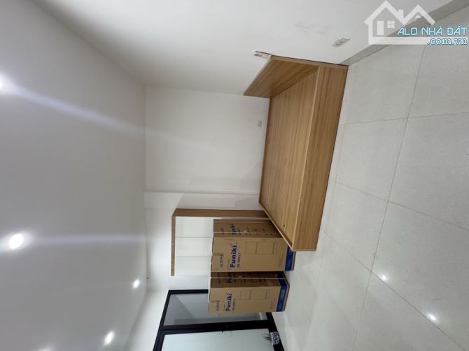 🔥 Bán CCMN 7 tầng Triều Khúc – Dòng tiền khủng 100 triệu/tháng 🔥 - 7