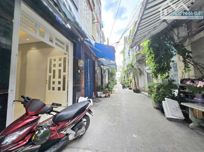 KHU BÀU CÁT - ĐỒNG ĐEN - 1 TRỆT 3 LẦU - 4 PN - HXH - FULL NỘI THẤT ĐẸP - 8