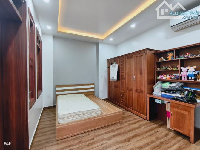 Bán nhà khu phân lô biệt thự Anh Dũng - Mê Linh - Đường 15m vỉa hè rộng rãi - 8