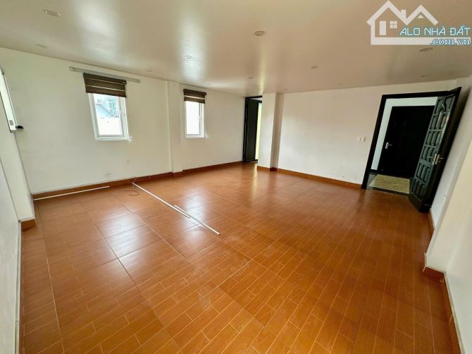 CHO THUÊ NHÀ NGUYÊN CĂN MẶT TIỀN ĐẸP –  KHU VỰC LÊ THÁNH TÔNG - Ngô Quyền - Hải Phòng - 8
