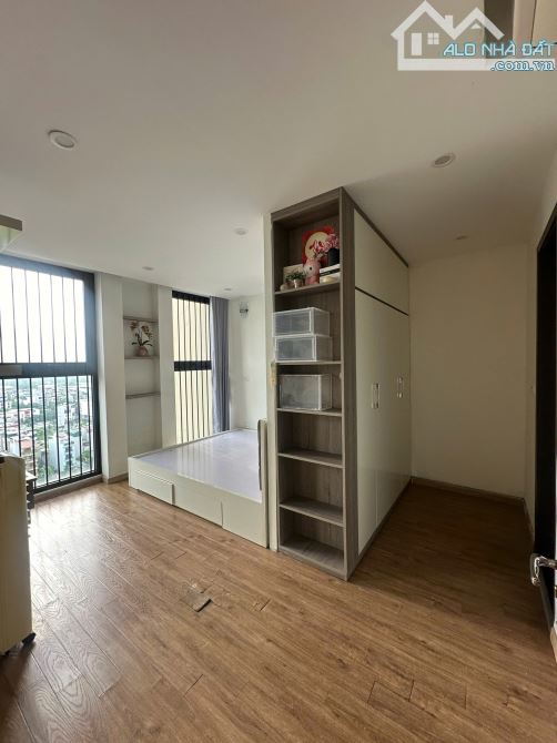 Cho thuê căn 2 ngủ 70m2 CT15 Green Park KĐT Việt Hưng. Full nội thất. - 8
