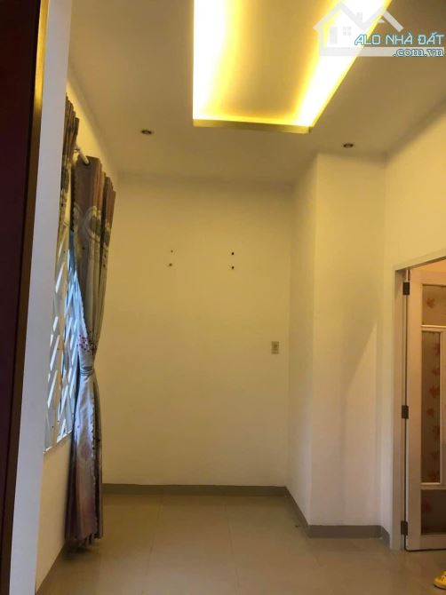 Gia đình cần bán nhà TTTP Nha Trang gần siêu thị lotte giá đầu tư cực tốt! - 8
