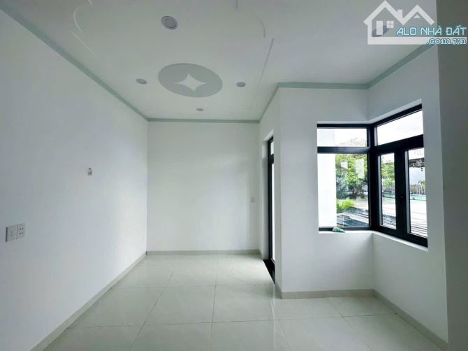 NHÀ PHỐ ĐẸP  - NẰM GẦN - VĂN HOA ViLLAS - 8