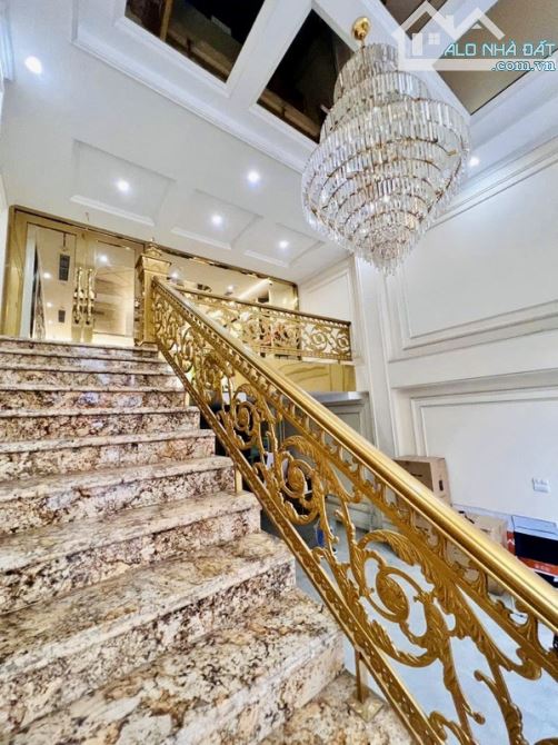 TÒA BUILDING MP TÔ VĨNH DIỆN – 120m² – 8 TẦNG – MT 6M - 50 TỶ. - 8