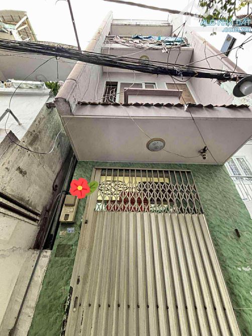 Quận 10,Nguyễn Chí Thanh,4 tầng,dt:3mx12,5m,giá:5,5 tỷ - 8