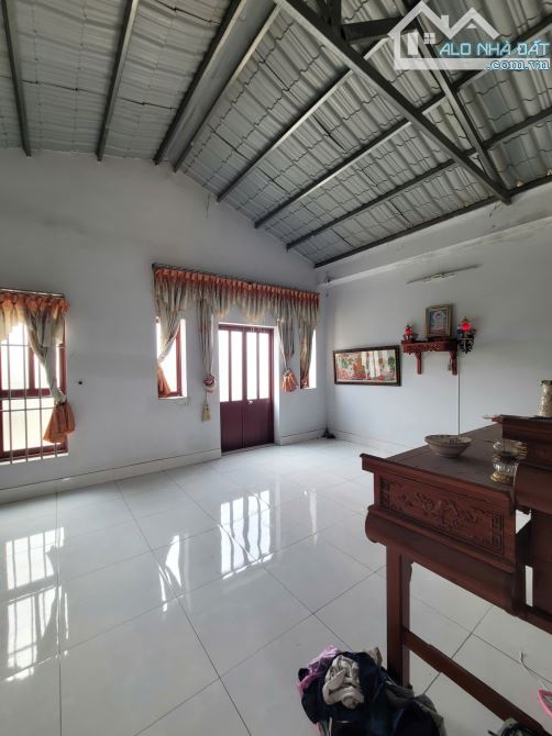 Bán nhà 1 trệt 2 lầu KDC gần VinCom550 p.Tân Đông Hiệp Tp.Dĩ An chỉ 4ty100 TL M7534 - 8