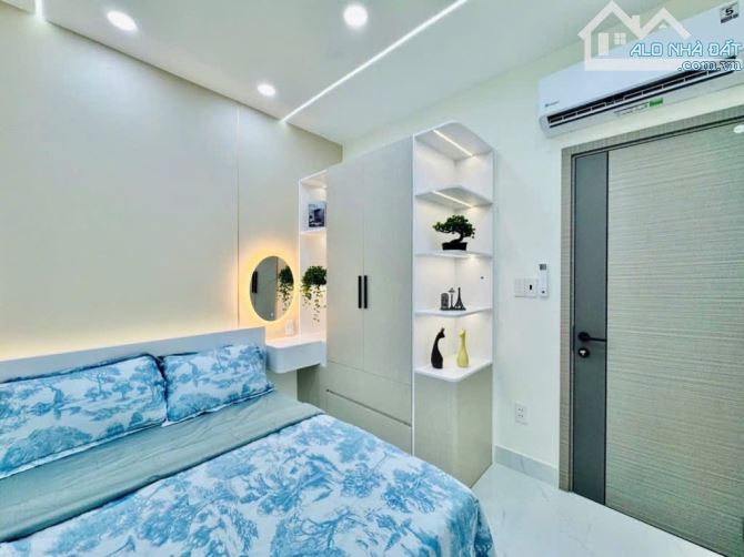 SIÊU VỊ TRÍ HOÀNG HOA THÁM-GẦN CHỢ CÂY QUÉO-HXH CÁCH MẶT TIỀN 30M-3PN-NỞ HẬU-FULL NỘI THẤT - 8
