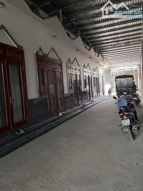 📣📣CHỦ CẦN THANH KHOẢN NHANH – GIẢM SỐC 1 TỶ 🏡 Nhà cấp 4 + Đất lớn 500m² (8x63) - 9