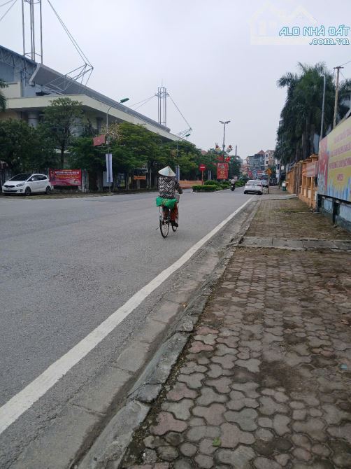 Đất dịch vụ Trôi, nhìn sang sân vận động  55m2, siêu vip, kinh doanh, vỉa hè gần 10m. - 9
