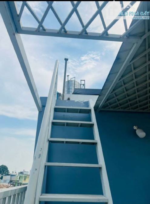 Bán nhà hẻm 6m, ngay Tân Kỳ Tân Quý, Tân Phú, cách Aeon 500m, 4 tầng, DT: 4,6x14, giá: 7,x - 9