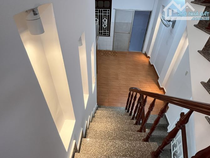 Bán nhà 4 tầng Hẻm 43  Đ. Cộng Hòa P.4 Tân Bình giá 10.8 tỷ TL - 9