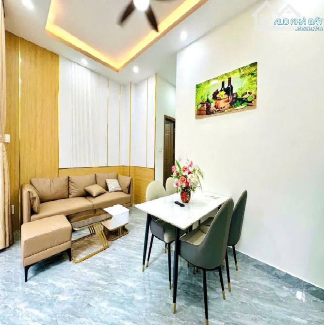 Nhà mới Cách Mạng Tháng Tám - QUẬN TÂN BÌNH - 5.5 x 8 m Vuông - 2 Tầng - 5.38 tỷ - 9