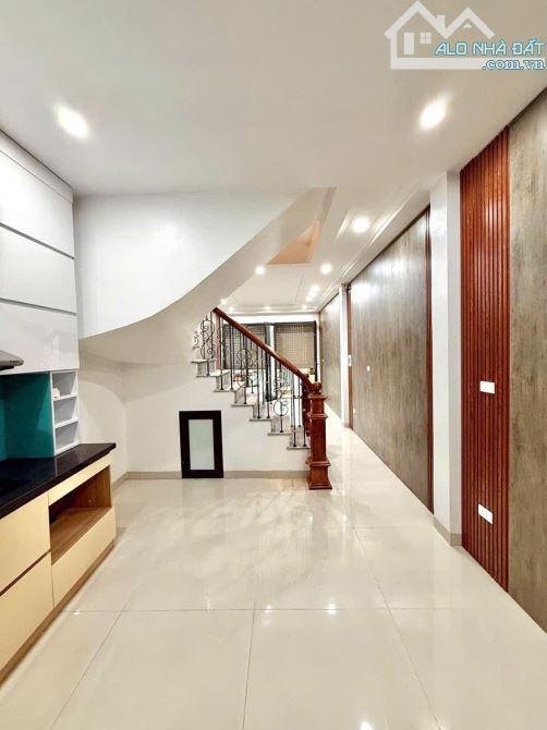 CHUNG CƯ MINI TRẦN CUNG NGHĨA ĐÔ 50m MT 3.6m 6 TẦNG 2 THOÁNG Ô TÔ ĐỖ CỔNG NGON BỔ RẺ 12TỶ - 9