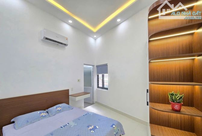 📌📌📌LÀM VIỆC TRỰC TIẾP GIÁ TỐT !!! Bán nhà 2 tầng 2 mặt kiệt oto 500/ Tôn Đản - 9