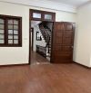 Cho thuê nhà Hoàng Sâm – Cầu Giấy DT 60m x 4 tầng, ô tô đỗ giá thuê 18tr/th