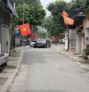 Bán đất tặng nhà Phú Thượng, ngõ thông, ô tô đỗ cửa, mặt tiền rộng, dân trí cao, sổ sẵn