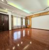 Cho thuê nhà mặt phố Trấn Vũ – Ba Đình, diện tích 400m², mặt tiền 15m, giá 80 triệu/tháng