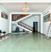 Bán Nhà 4 Tầng Đẹp Ngay Chợ Đầm, Cách Biển 500m - Đường 13m Ngay TRung Tâm Nha Trang