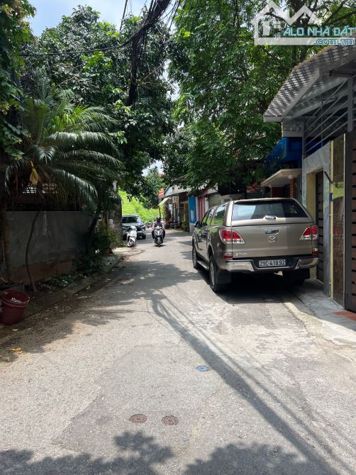 Bán gấp nhà lô góc Ngọc Thụy, Long Biên, ô tô tránh, gara, 76m², MT 8.2m, 13.5 tỷ - 1