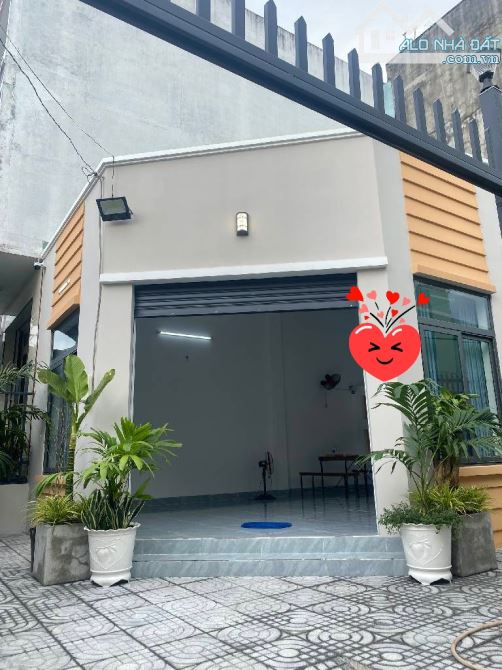 HẺM XE HƠI - CÁCH MẶT TIỀN 1 CĂN - NHÀ NGANG BỀ THẾ 13M - CHÍNH CHỦ TRANG BÌA - LÊ TẤN BÊ- - 1