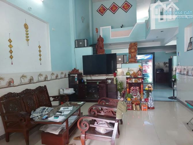 CẦN BÁN NHÀ 2 TẦNG VÕ NHƯ HƯNG 1 MẶT TIỀN VÀ 1 MẶT KIỆT ,NGŨ HÀNH SƠN.