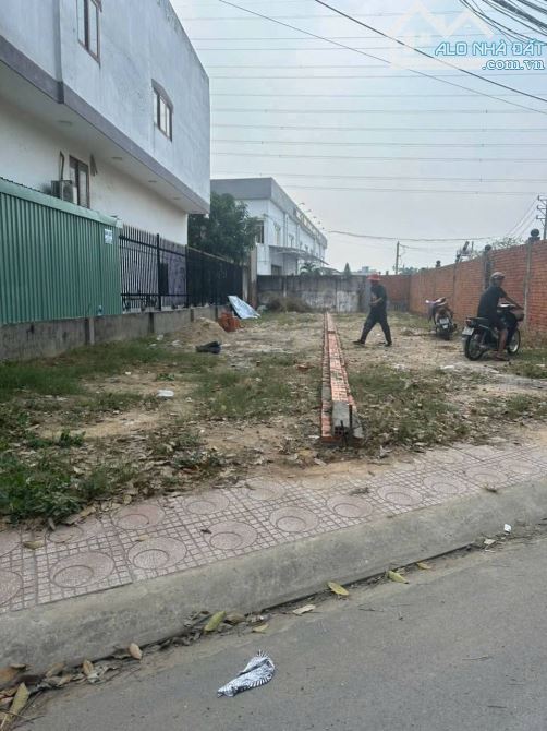 Bán đất mặt tiền kinh doanh An Phú,Thuận An 5.5x27m