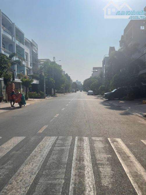 Đất Mtkd đường 20m khu tên lửa giá đầu tư