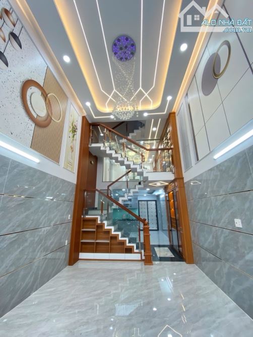Siêu Phẩm Mới 5 Tầng BTCT - Đường Gò Xoài - Bình Hưng Hoà A - DT 60 m2 - HXT - Nhỉnh 7 Tỷ