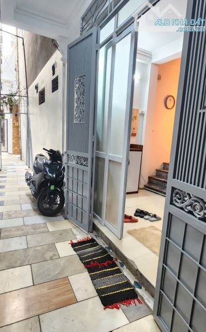 Bán nhà riêng tại Chùa Quỳnh, 4,8 tỷ, 22m2, 3PN, 3WC, mặt tiền đẹp, pháp lý đầy đủ