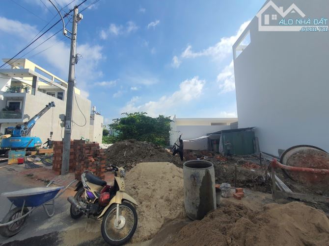 Bán đất hẻm 49 nguyễn văn cự 4×15 đường nhựa 12m