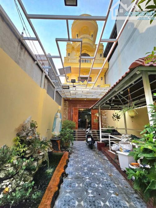 CĂN NHÀ VỚI KHÔNG KHÍ TRONG LÀNH TOẠ LẠC TẠI TRUNG TÂM PHƯỜNG LÁI THIÊU TP HCM