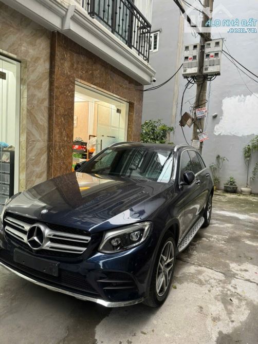 Bán nhà Giang Biên, Việt Hưng, gara ô tô,  thang máy 39m nhỉnh 10 tỷ