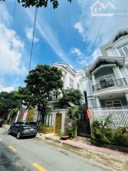 Bán đất xây Biệt Thự 39 Bùi Tá Hán, Khu đô thị An Phú - An Khánh Quận 2 📌 Diện tích 160m2
