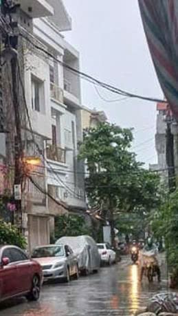 Mặt ngõ 267 Bồ Đề - đối diện khu biệt thự - 65m 7tầng thang máy - kinh doanh giá chào tốt.