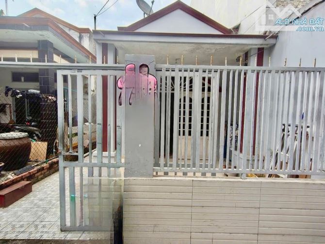 Bán nhà 1 sẹc gần mặt tiền Man Thiện Lê Văn Việt 5m x 17m giá 4.85 tỷ