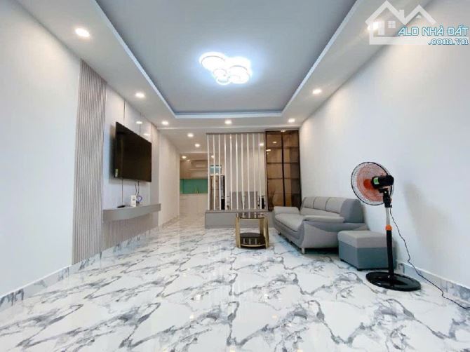 Bán nhà Phường 1 Tân Bình đường Nguyễn Trọng Tuyển 40m2 chỉ 6.2 tỷ 3 tầng