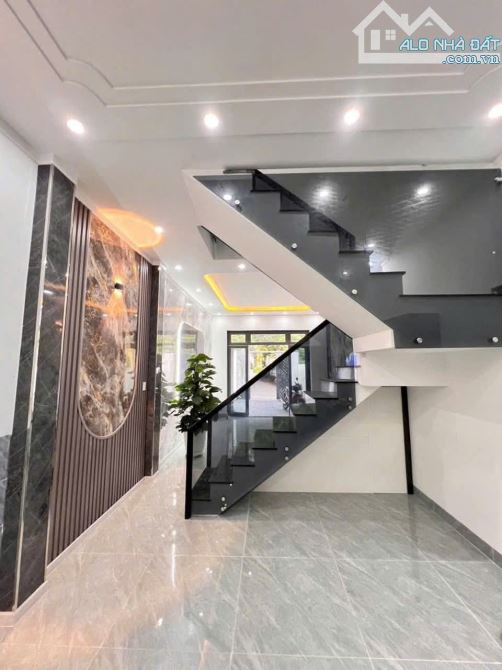 BÁN NHÀ LẦU – PHƯỜNG TÂN TRIỀU – GIÁ CHỈ 2,25 TỶ - SHR- ĐẤT Ở ĐÔ THỊ
