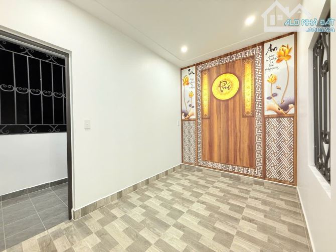 Bán nhà 3 tầng siêu đẹp full nội thất ngõ 52 Miếu Hai Xã