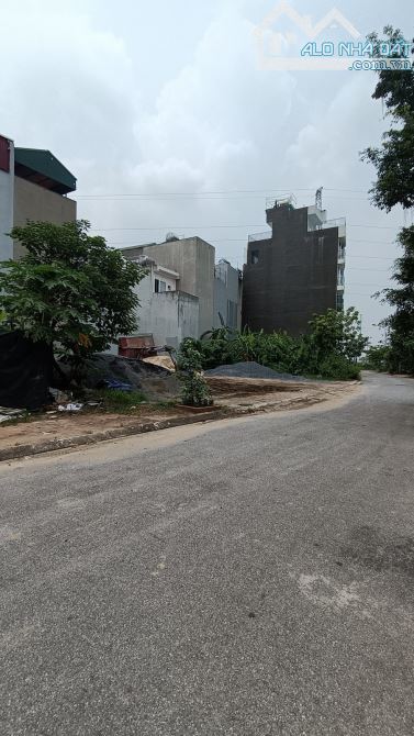 💥 ĐẦU TƯ SINH LỜI – ĐẤT DỊCH VỤ TRÀNG CÀY HUYỀN KỲ 49M² MT 3,92M GIÁ 9,3 TỶ